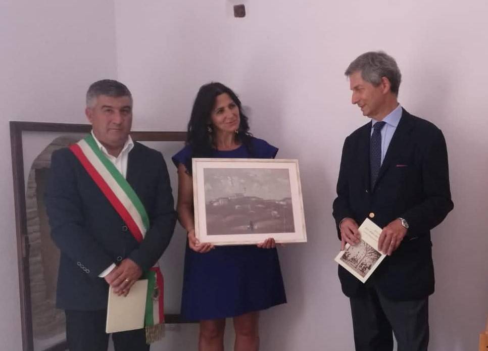 Carmelina Colantuono e ambasciatore