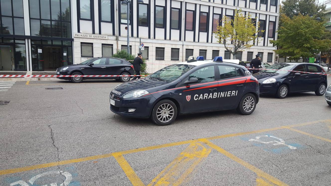 tribunale larino allarme bomba