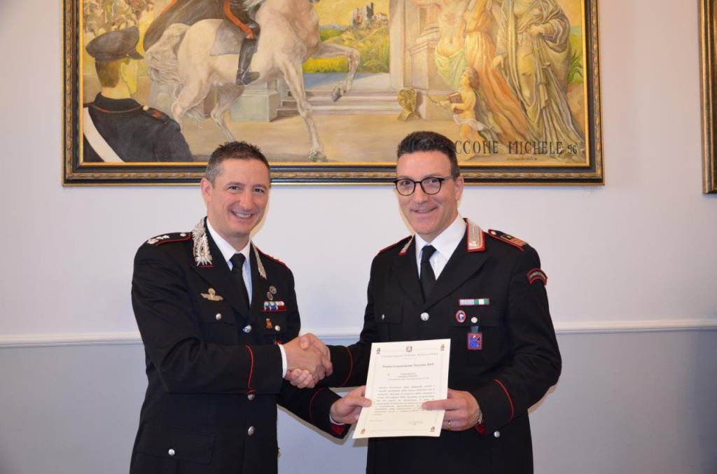 carabinieri-consegna-encomi-152428