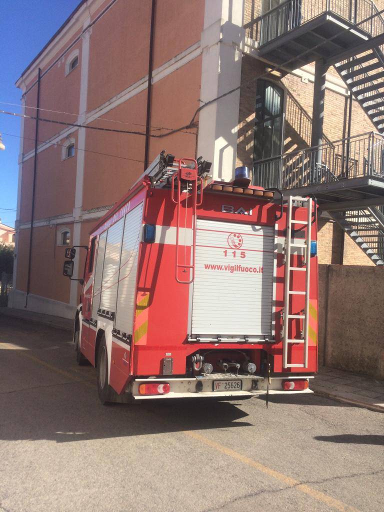 scuola guglionesi allarme bomba vvff