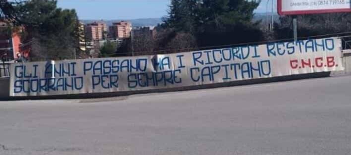 Striscione