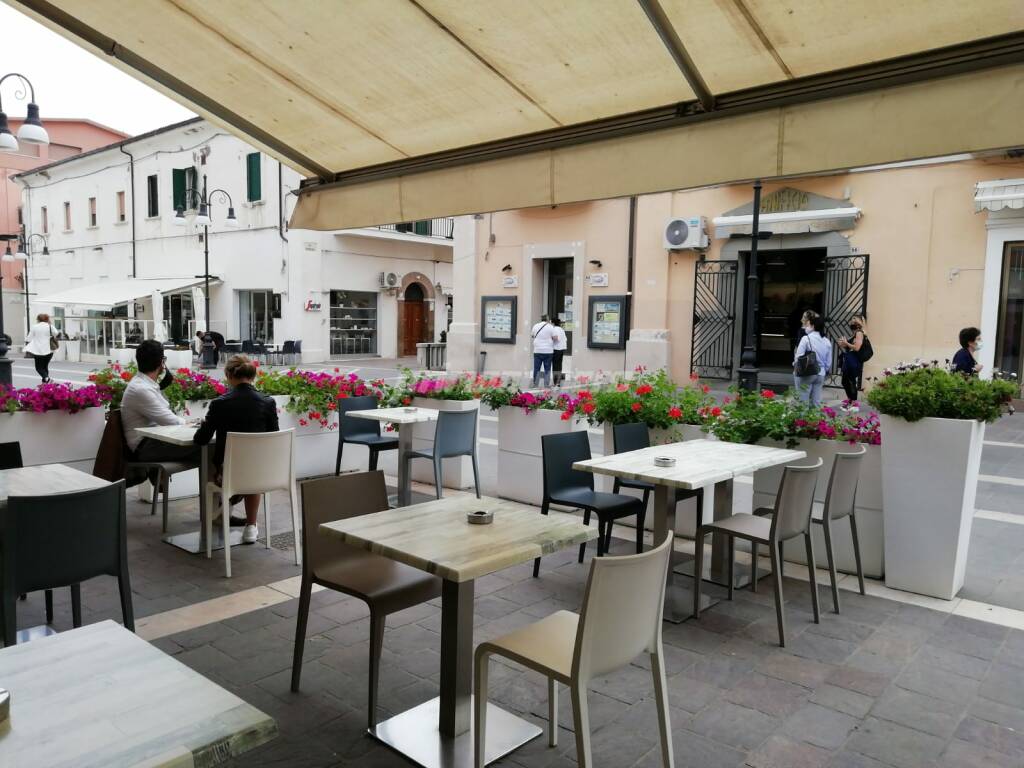 Termoli bar 18 maggio