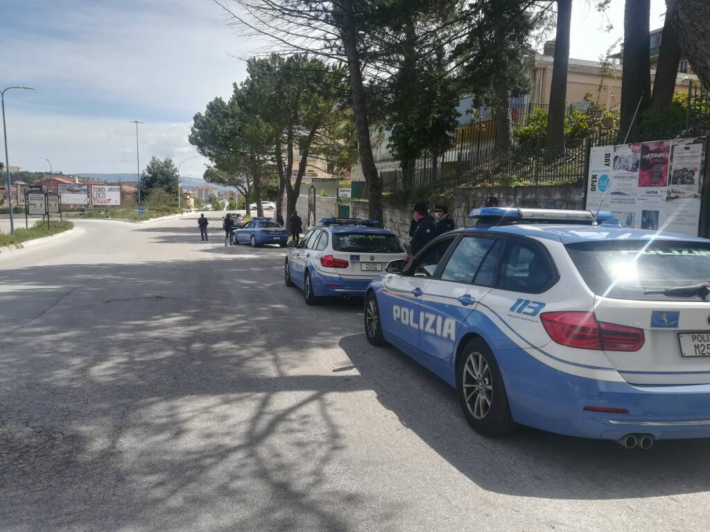 polizia pattuglie 