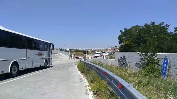 passaggio a livello Matrice treno Campobasso Termoli