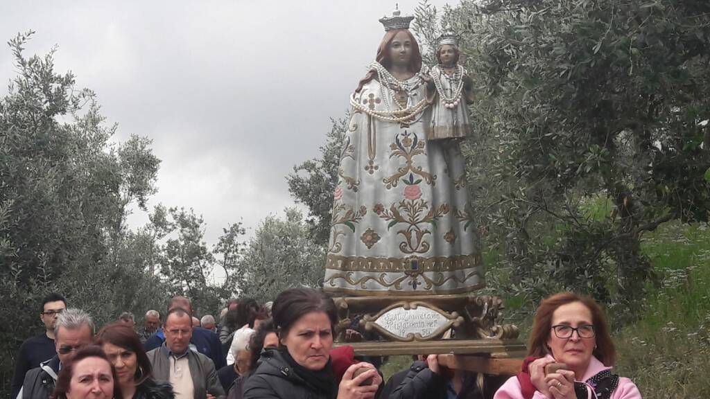 colletorto processione lauretum lunedì in albis