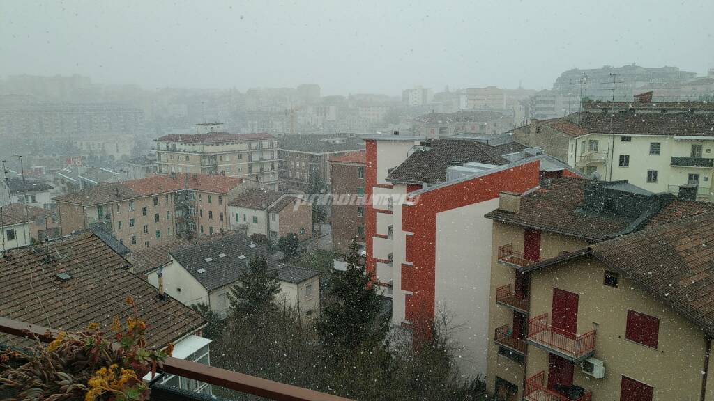 Campobasso neve meteo 7 aprile 2021