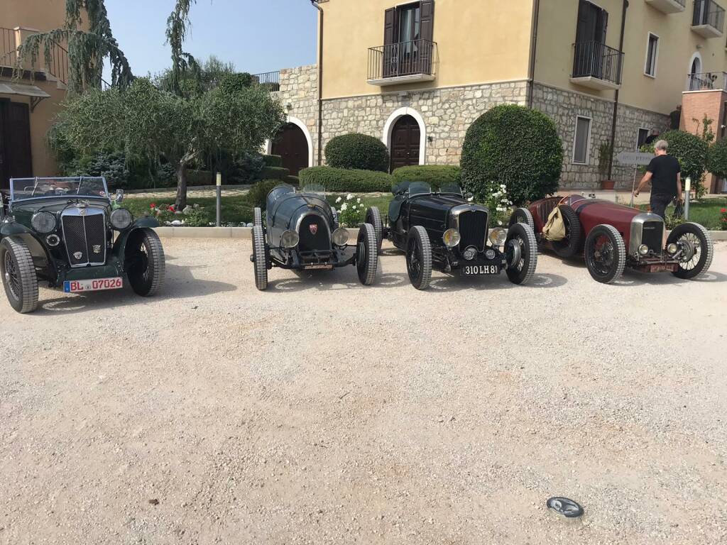 Auto d'epoca masseria grande