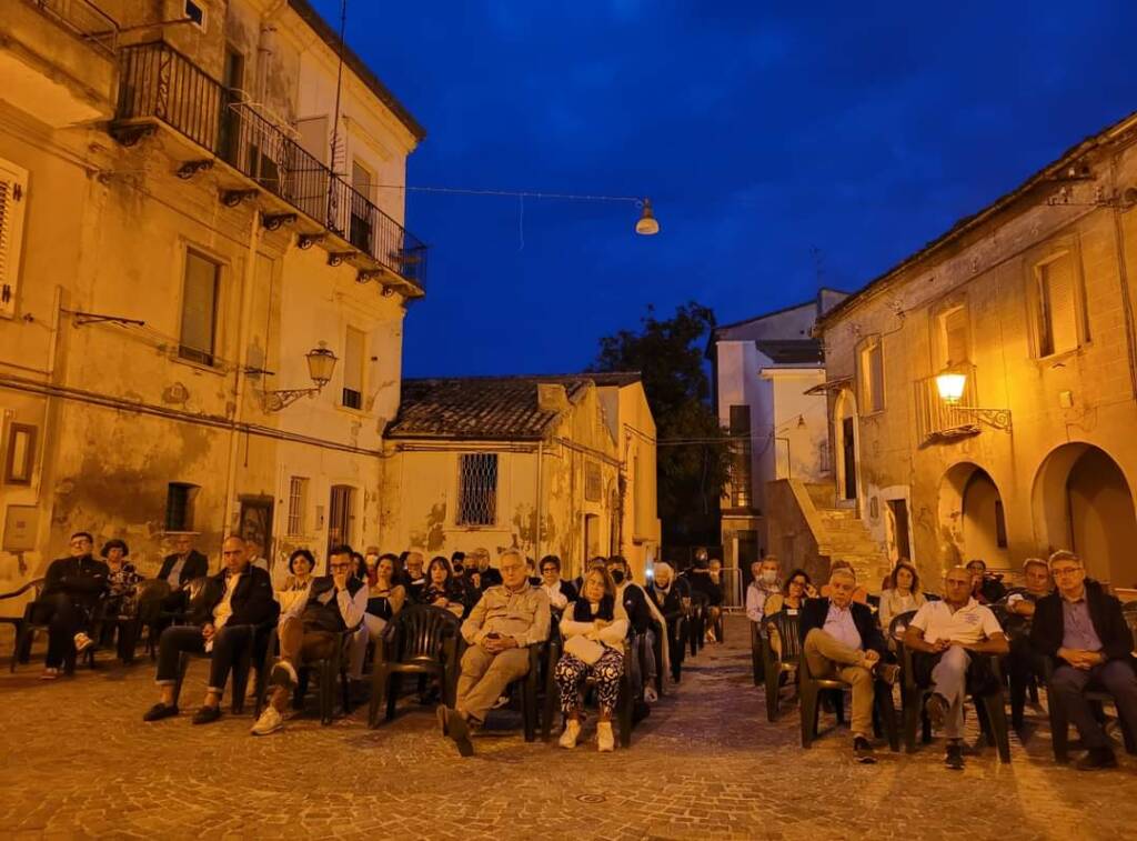 aut aut mancinone piazzetta santa chiara guglionesi