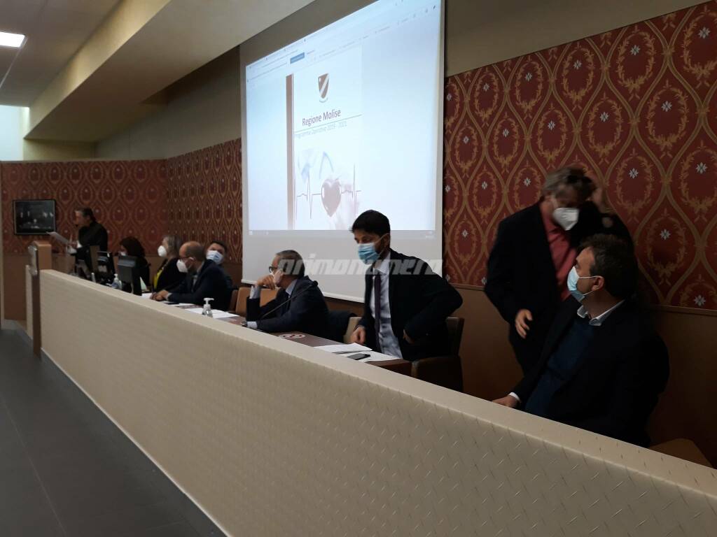 Conferenza dei sindaci sul piano sanità 