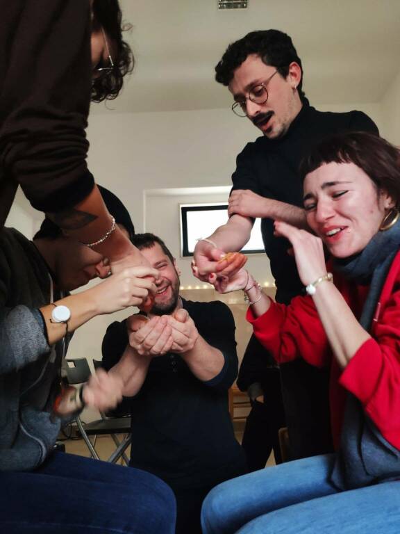 Corso di tecniche performative tenuto da Nico Angiuli all'Accademia di Bari