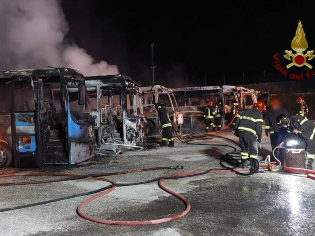 autobus incendiati trivento