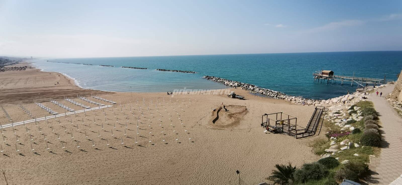 impronta disegno sabbia spiaggia