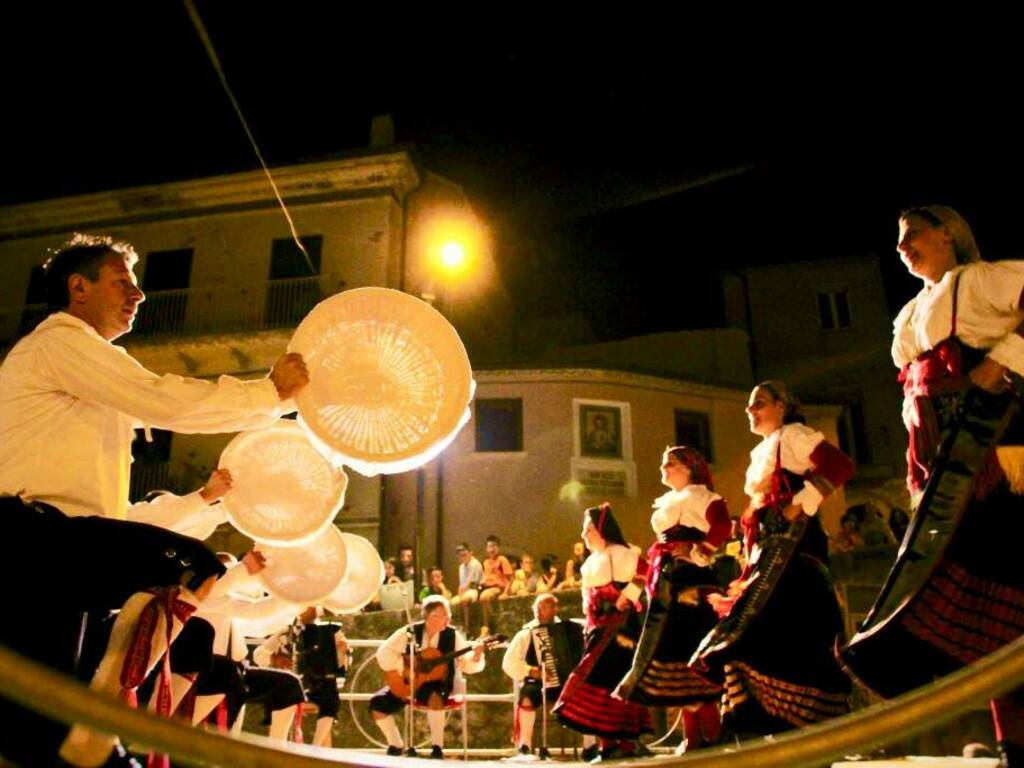 festival del folklore