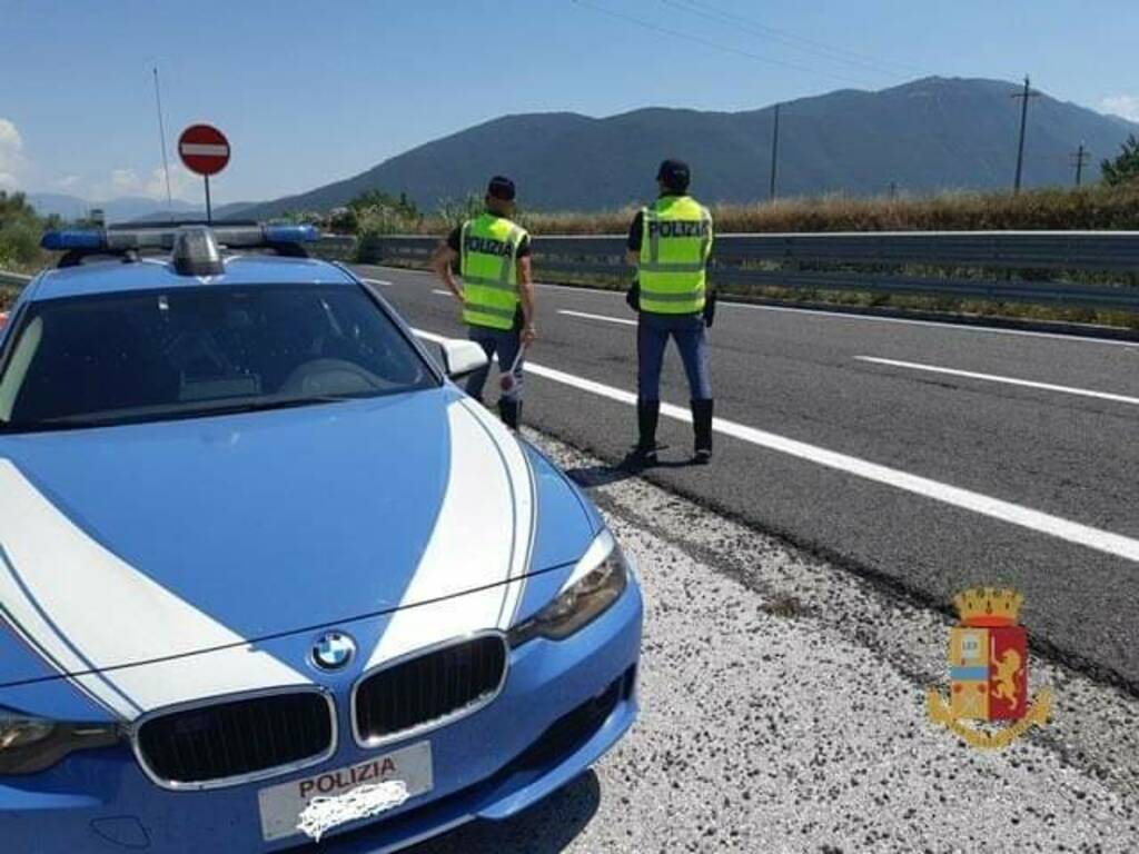 polizia stradale questura isernia