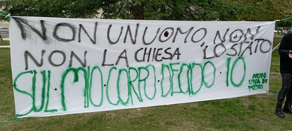 Manifestazione sul diritto all'aborto