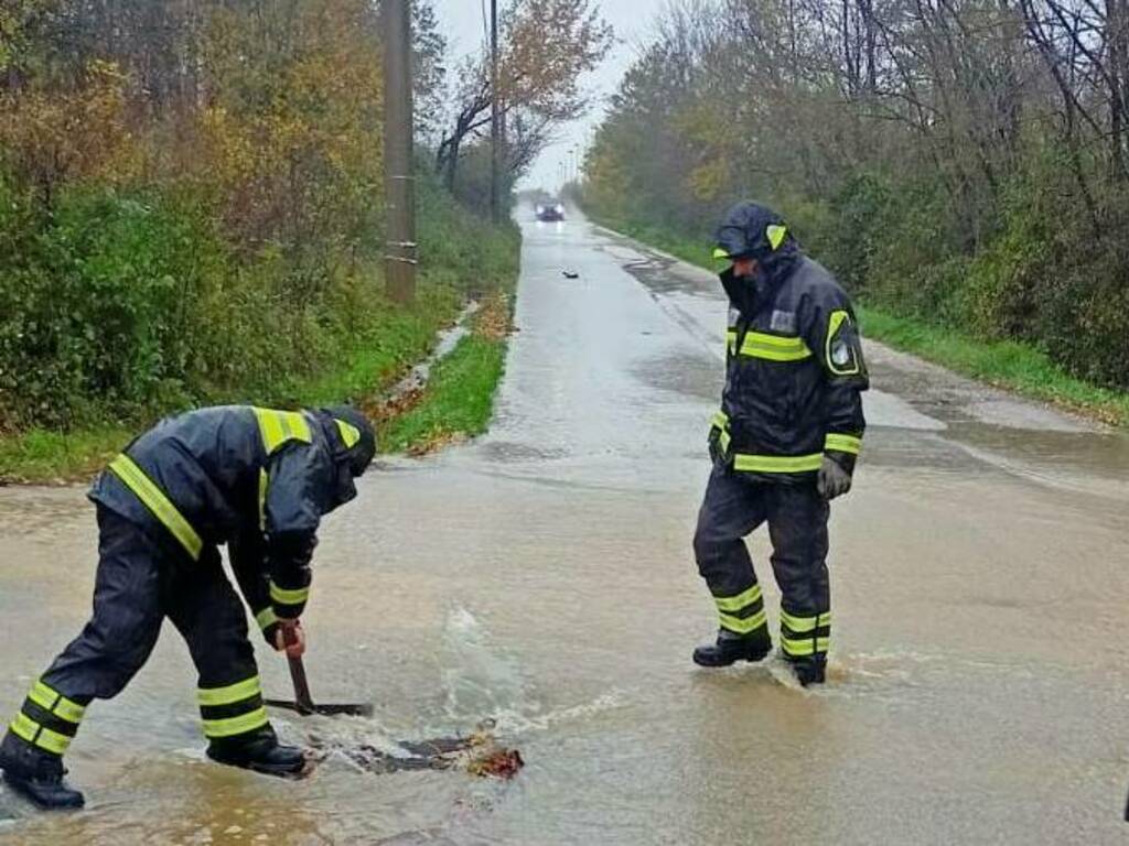 vigili del fuoco maltempo 22 novembre