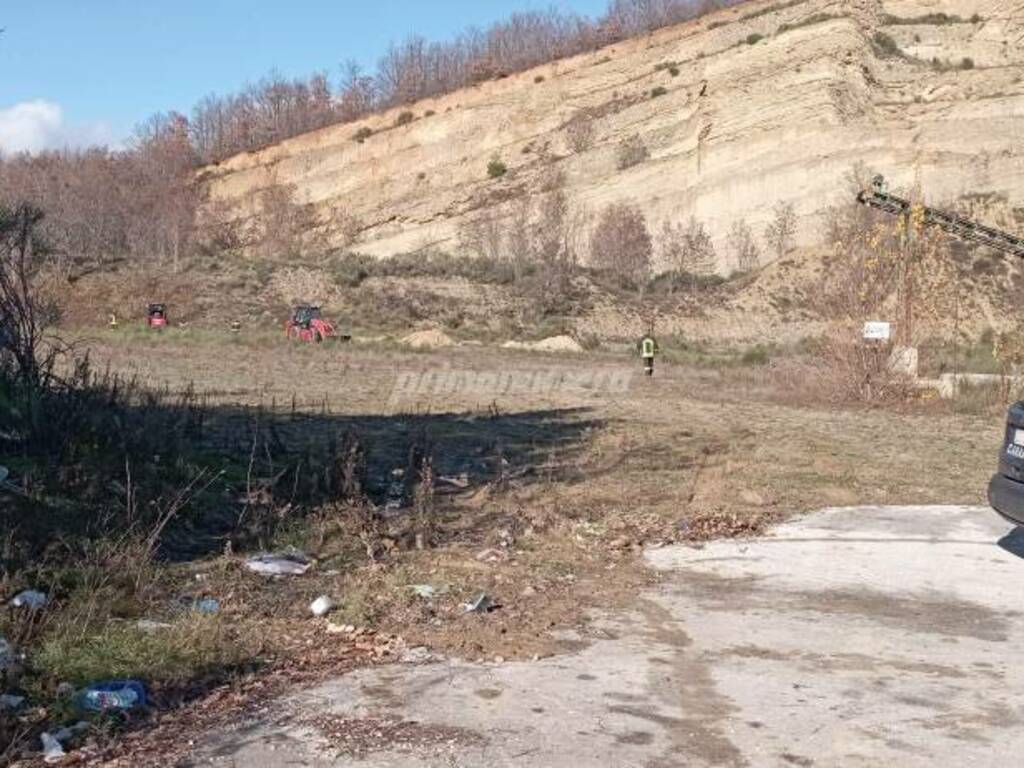 Esplosione dinamite nella cava di Tappino 