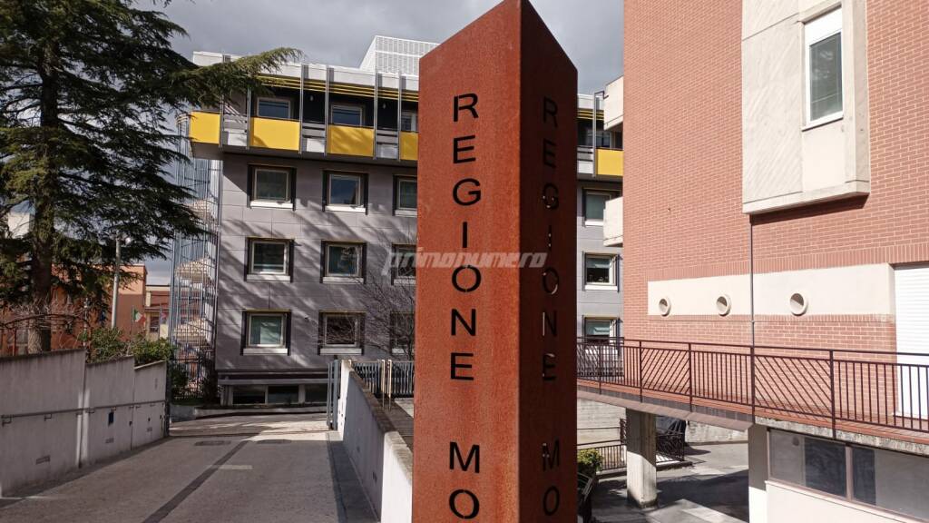 Regione Molise giunta via genova