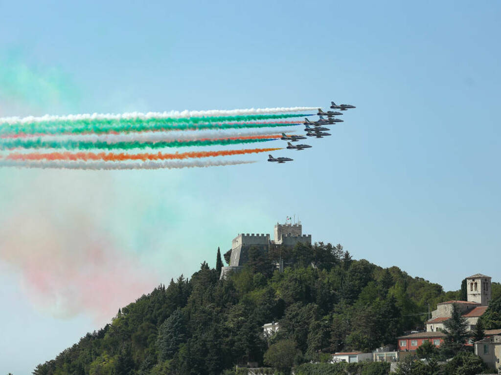 frecce tricolori castello monforte cb foto laura venezia