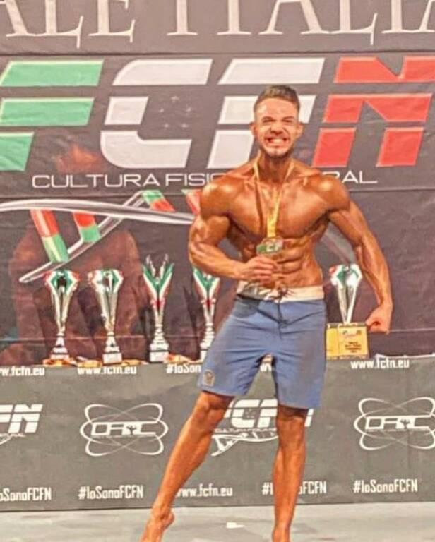 Il Molisano Stefano Santoro Campione Italiano Di Bodybuilding 