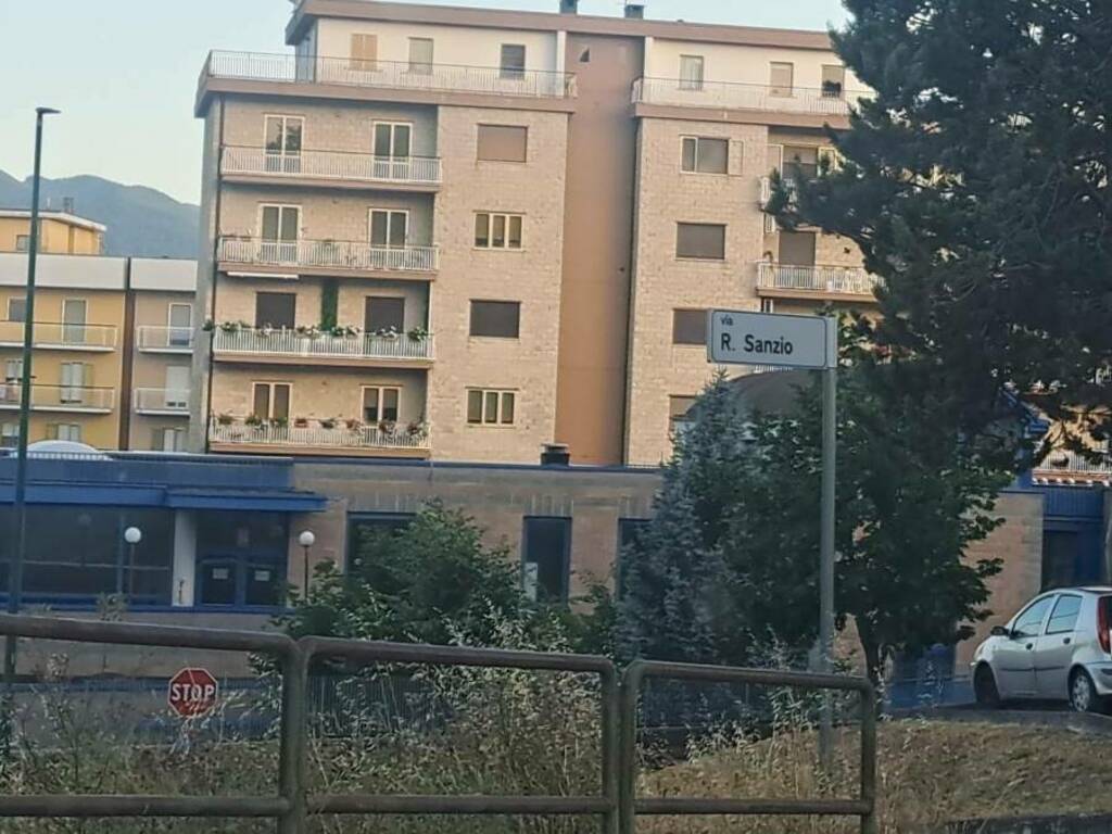 isernia palazzo appartamento morte amoruso via sanzio