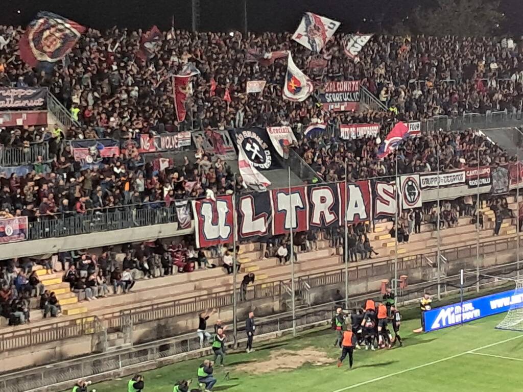 Lupi curva 